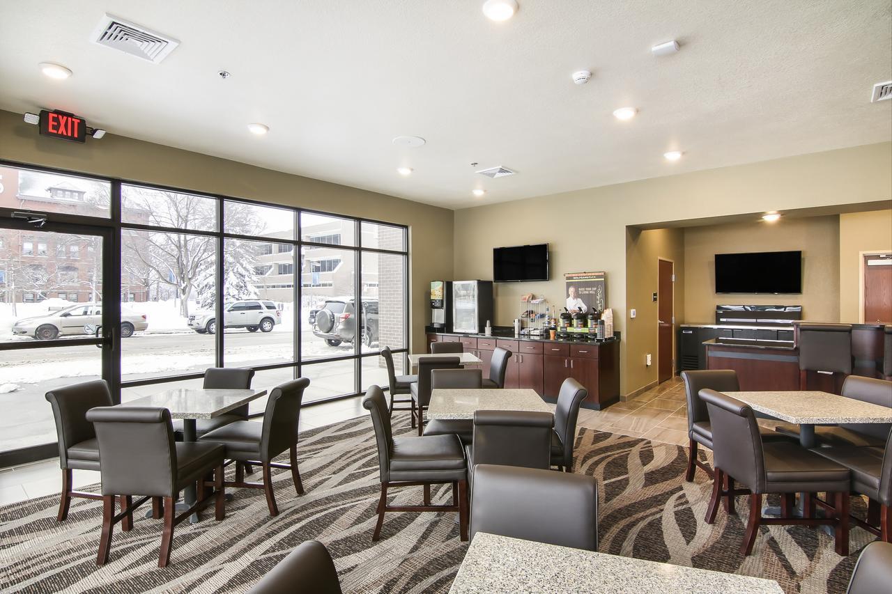 Cobblestone Inn & Suites - Menomonie/Uw-Stout Exteriér fotografie