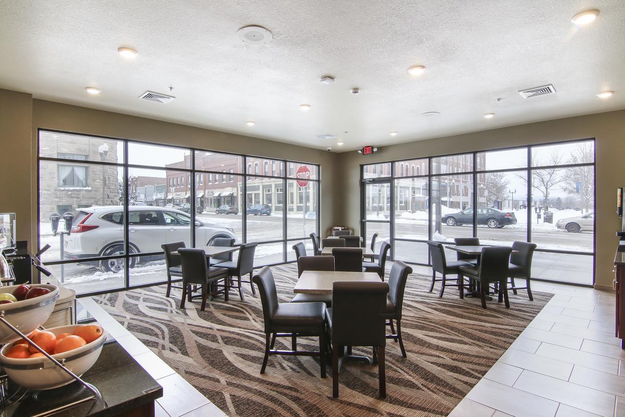 Cobblestone Inn & Suites - Menomonie/Uw-Stout Exteriér fotografie